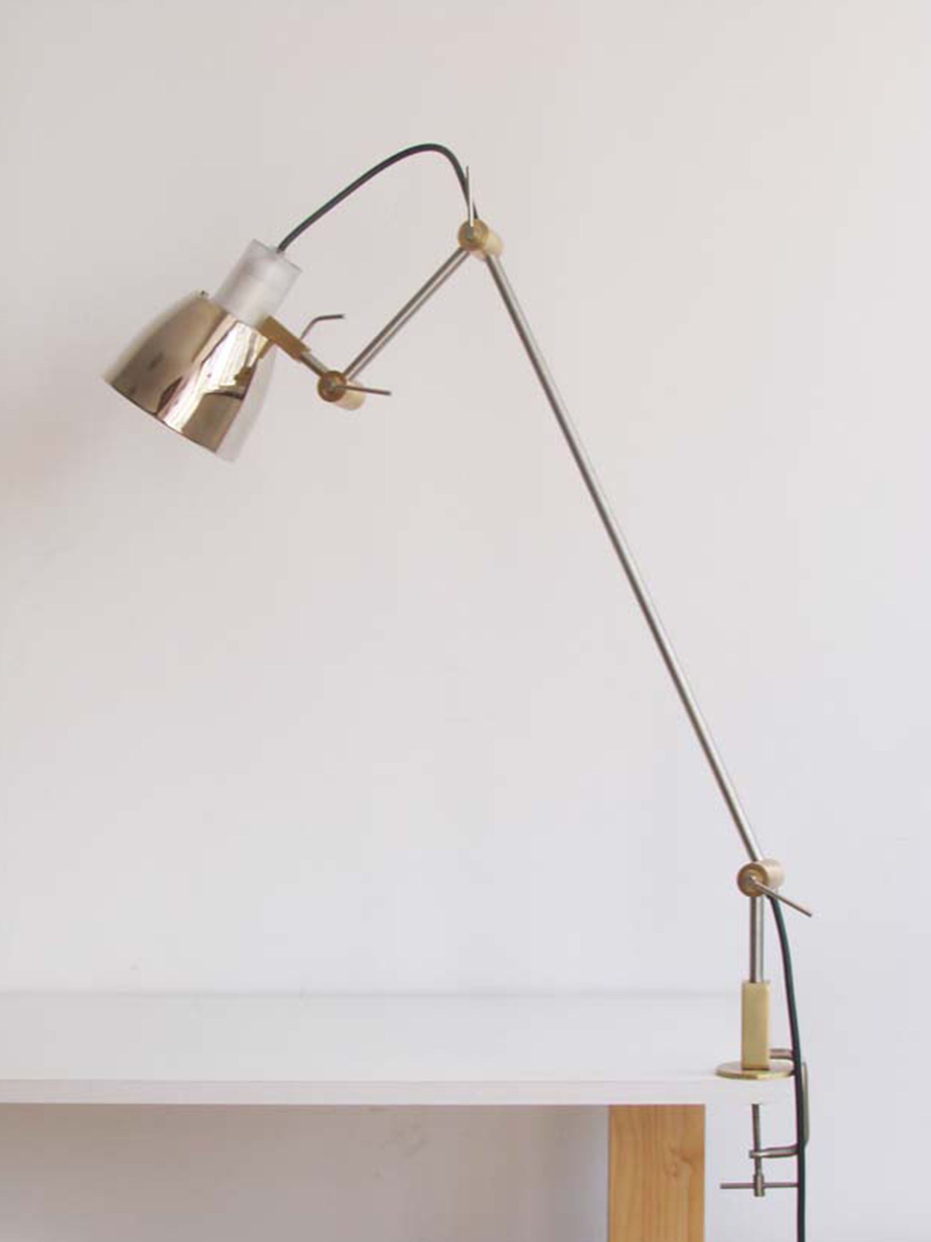 5. Lampada Mecanica 2, foto courtesy: indexshop