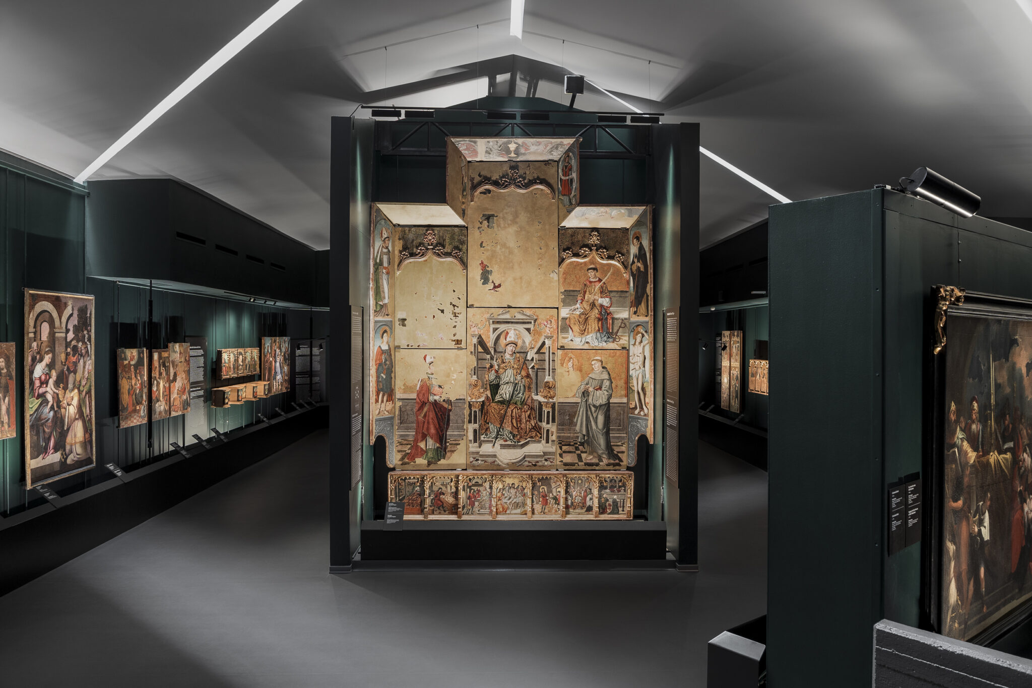 The new lighting design of the Pinacoteca di Cagliari | Atmosfera