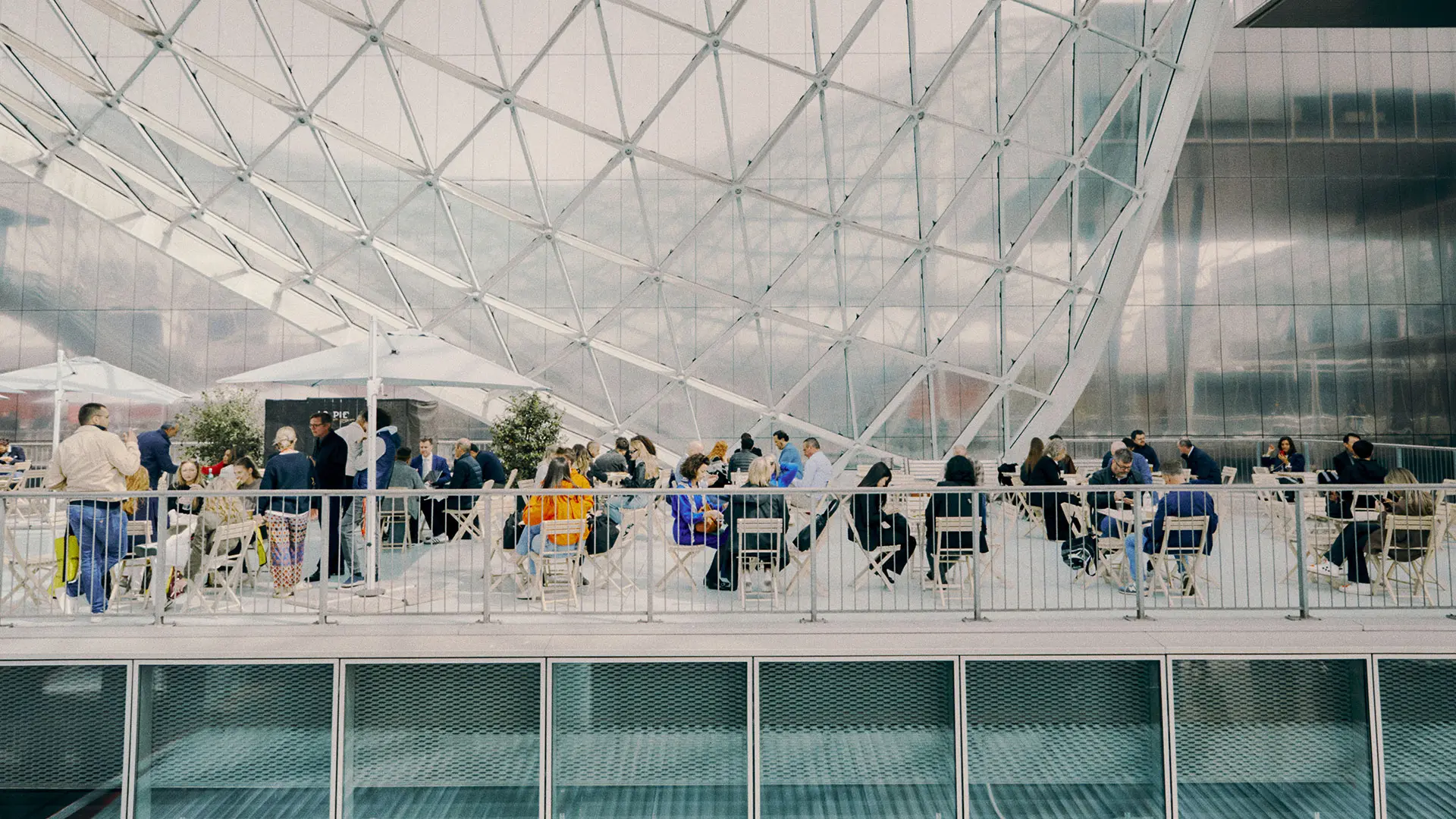 24_SALONE_SG_BO4A4639