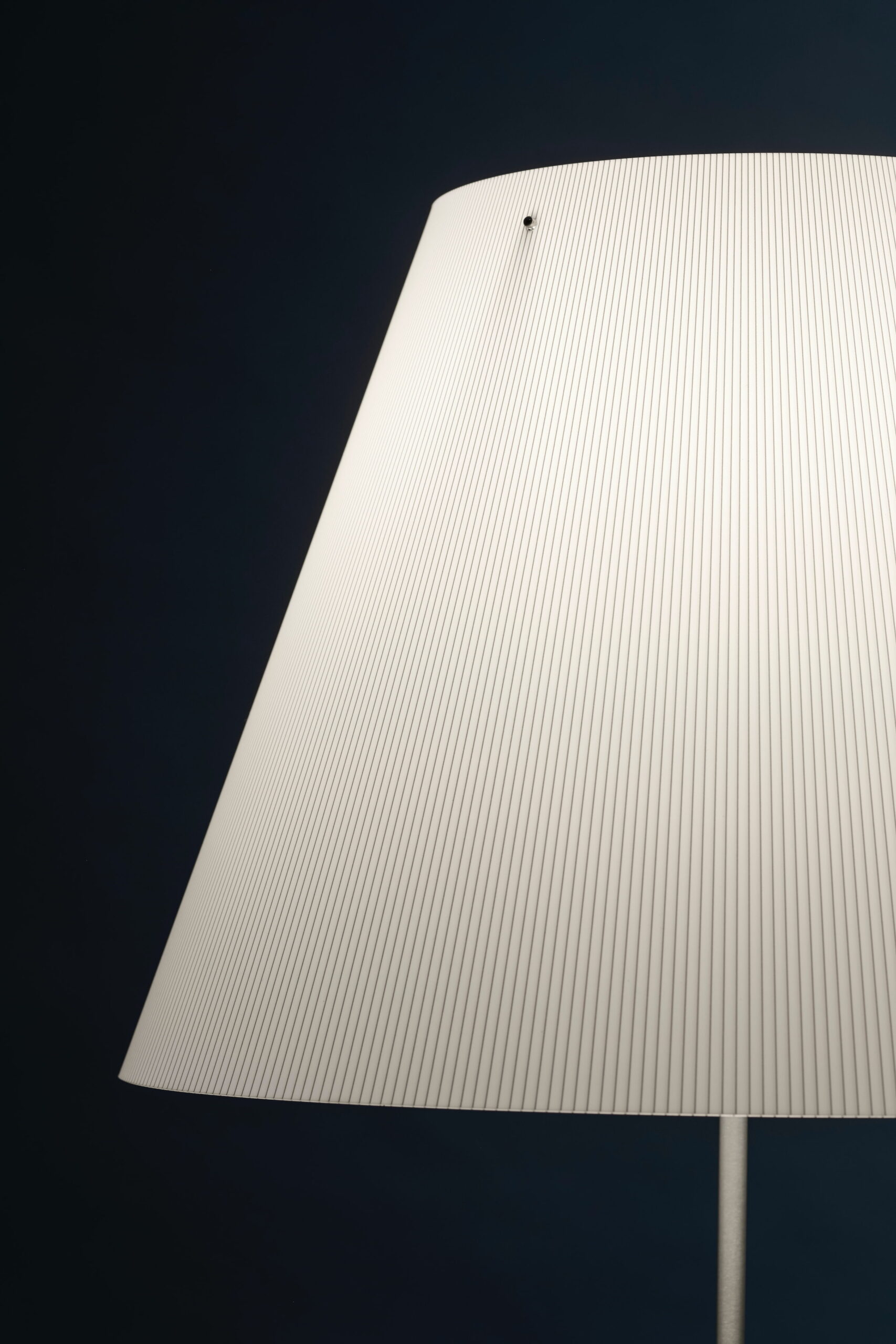 Costanza 40 Striped